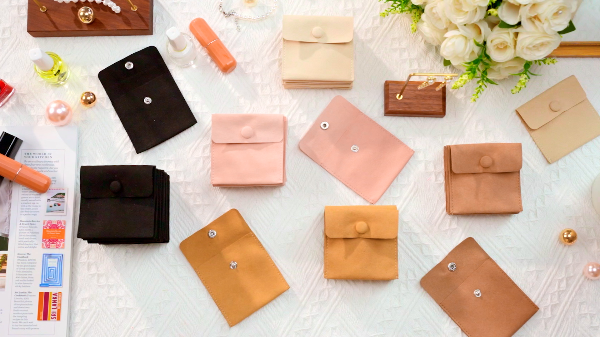 Amazon.com: Bonuci Microfiber Jewelry Pouch 8x8cm, Jewelry